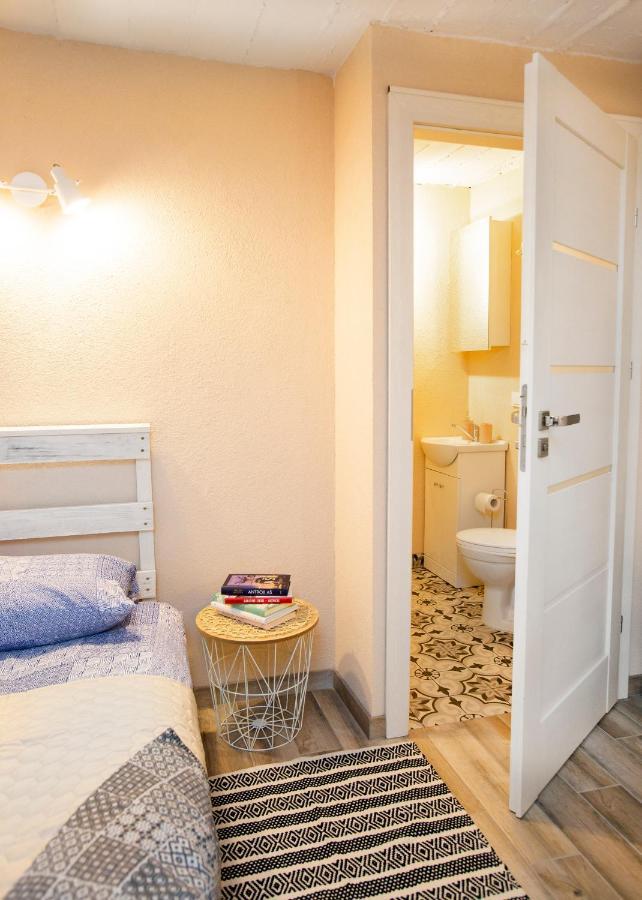 Apartment In Garage With Free Parking 카우나스 외부 사진